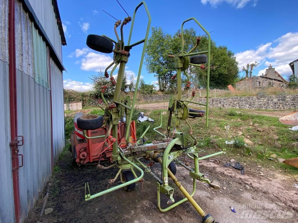 CLAAS VOLTO670 Ancinho virador