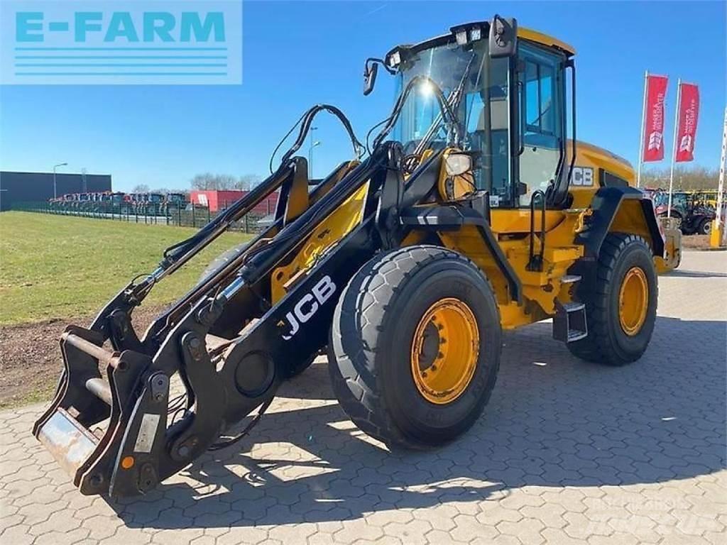 JCB 437 ht Miniescavadeiras
