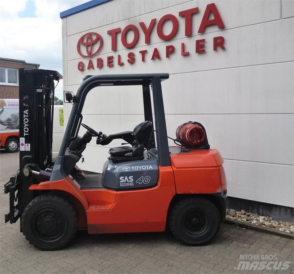 Toyota 02-7FG35 Empilhadores a gás