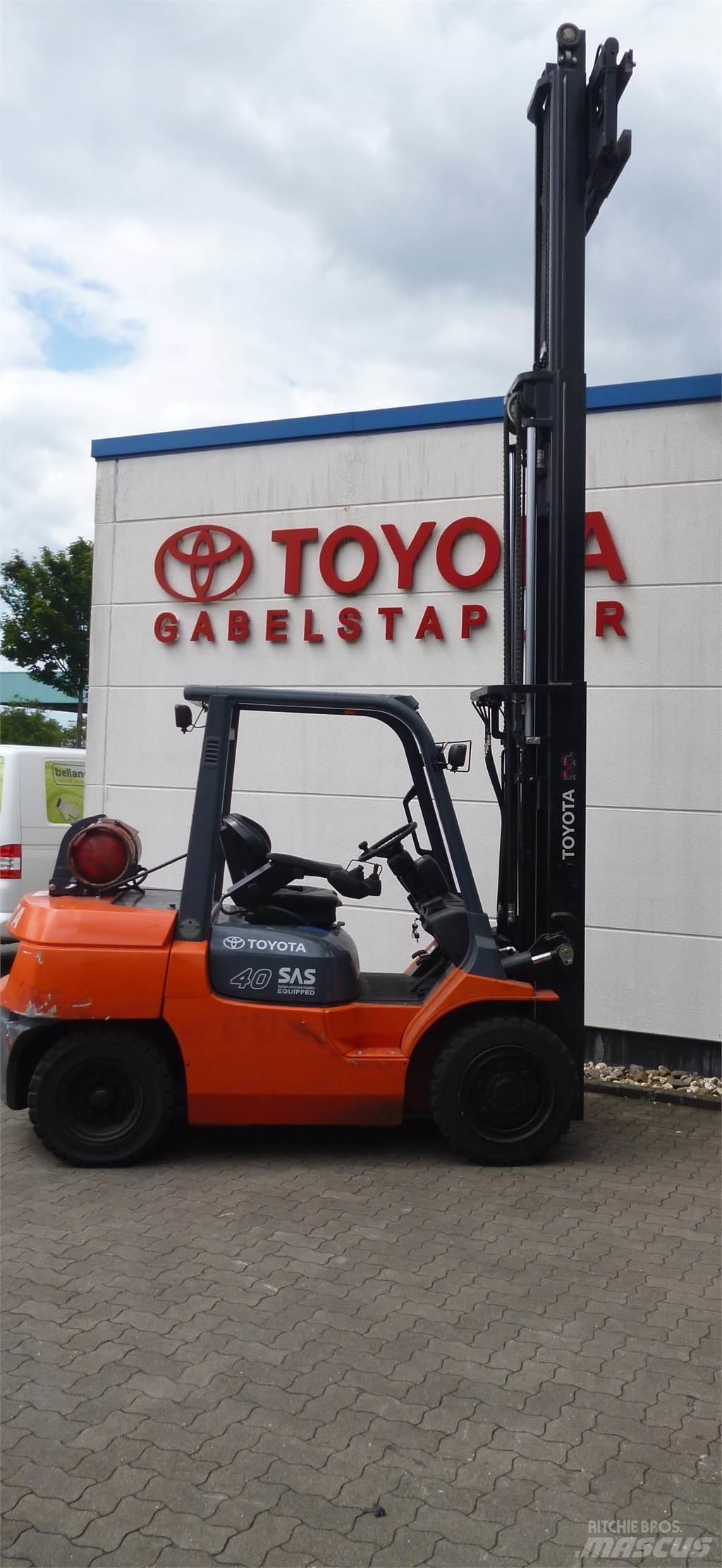 Toyota 02-7FG35 Empilhadores a gás
