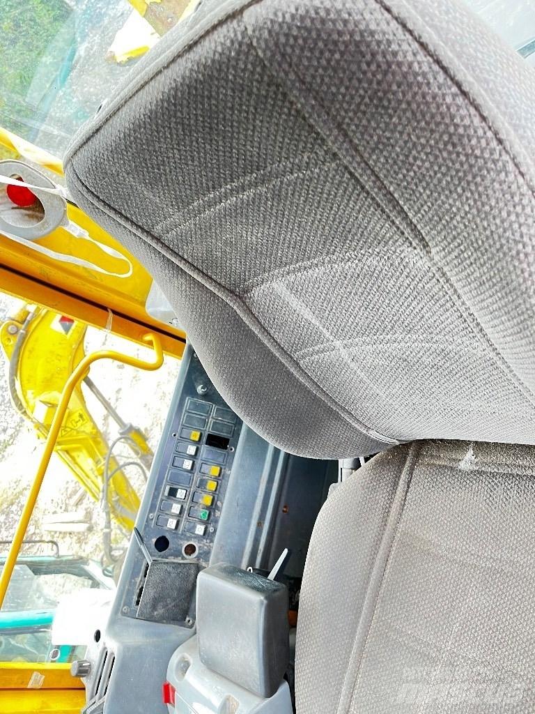 Volvo L 120 E Carregadeiras de rodas