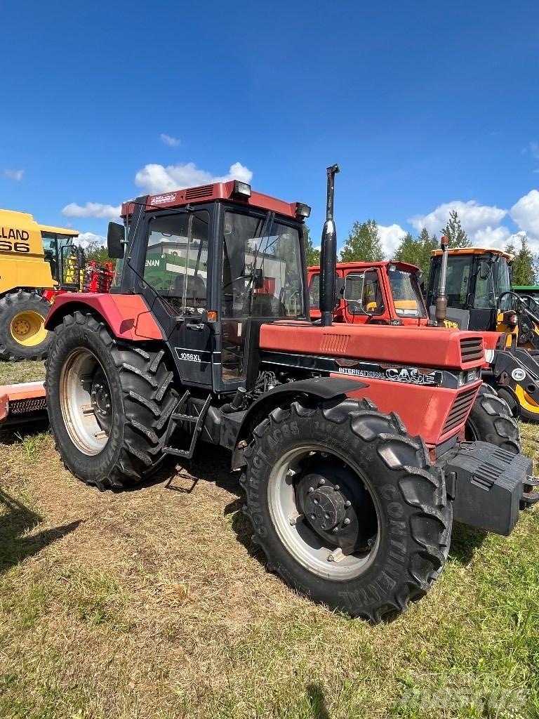 Case IH 1056 XL A Tratores Agrícolas usados