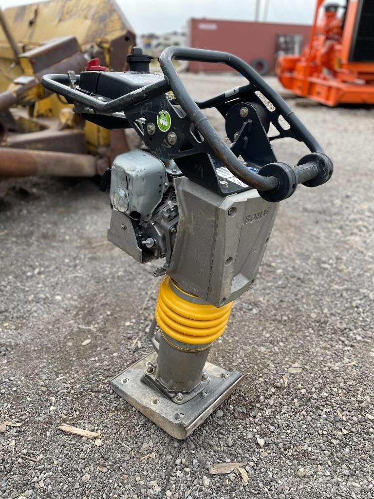 Bomag BVT 65 Vibradores