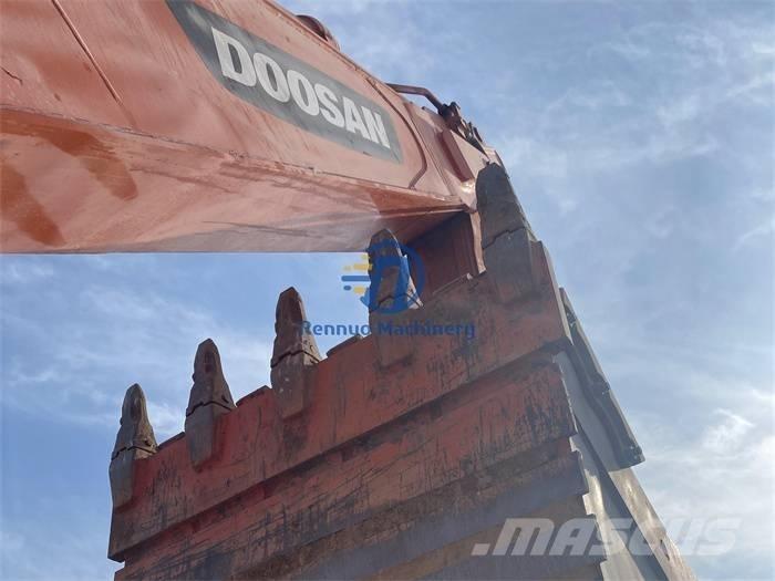 Doosan DX 380 LC Escavadeiras de esteiras