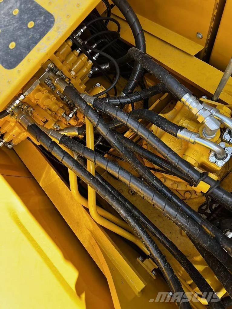 Komatsu PC 200-8N1 Escavadeiras de esteiras