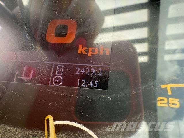 JCB 540-140 Manipulador telescópico