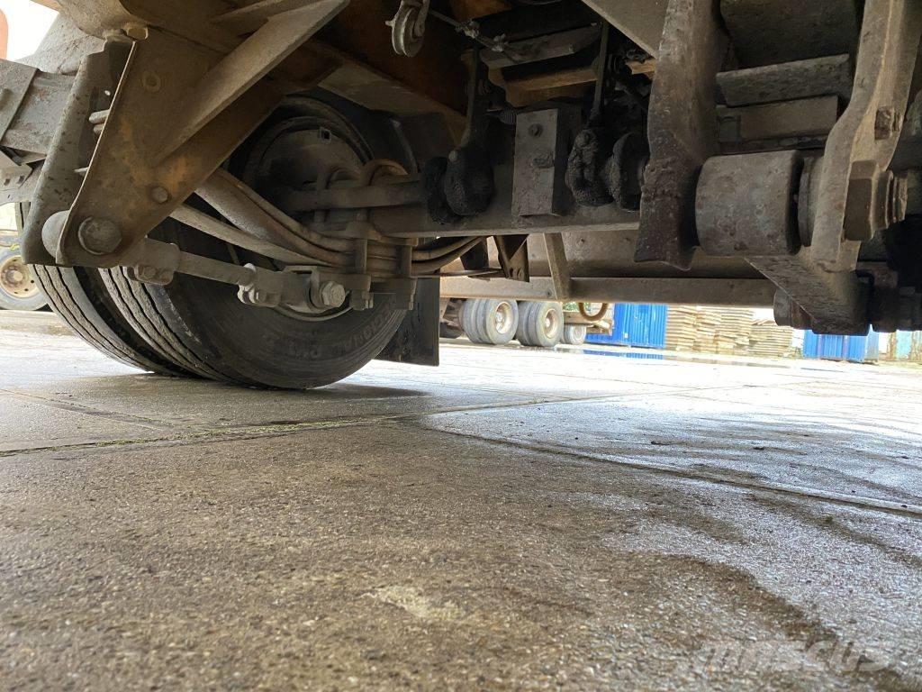 AJK AEE/10-2 Reboques Porta Contentores