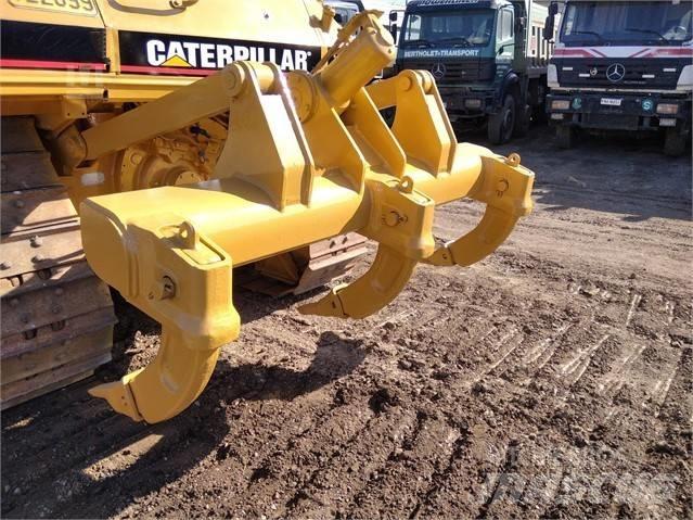 CAT D 6 M Dozers - Tratores rastos