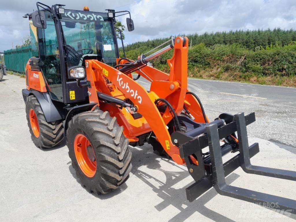 Kubota R 090 Manipulador telescópico