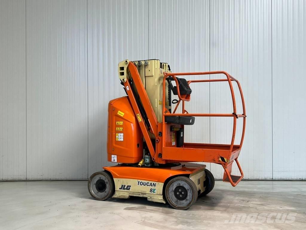 JLG Toucan 8E Plataformas de Mastro Vertical
