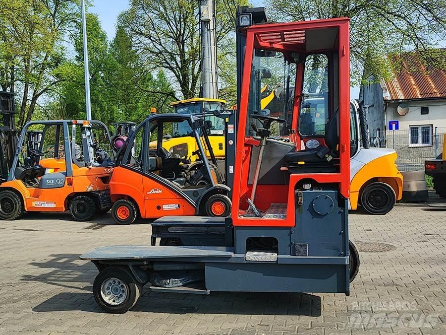 Combilift C4000 Empilhadores de 4 vias