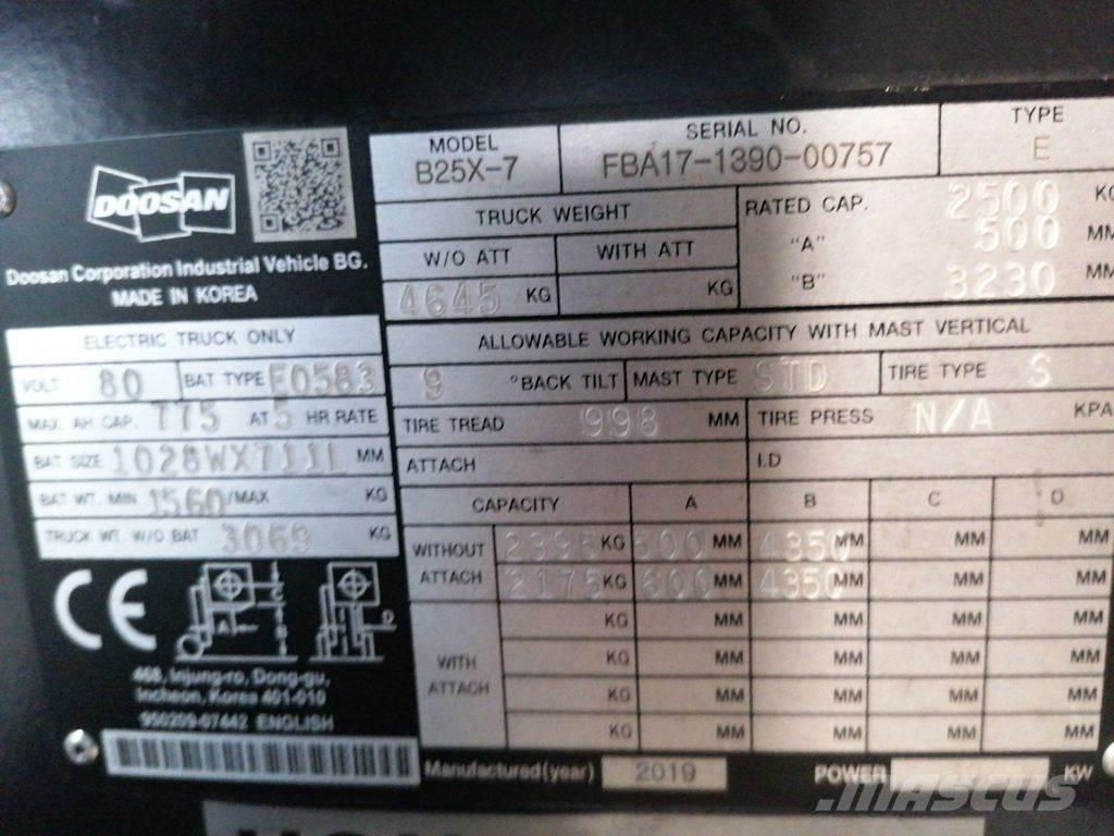 Doosan B25X-7 Empilhadores eléctricos