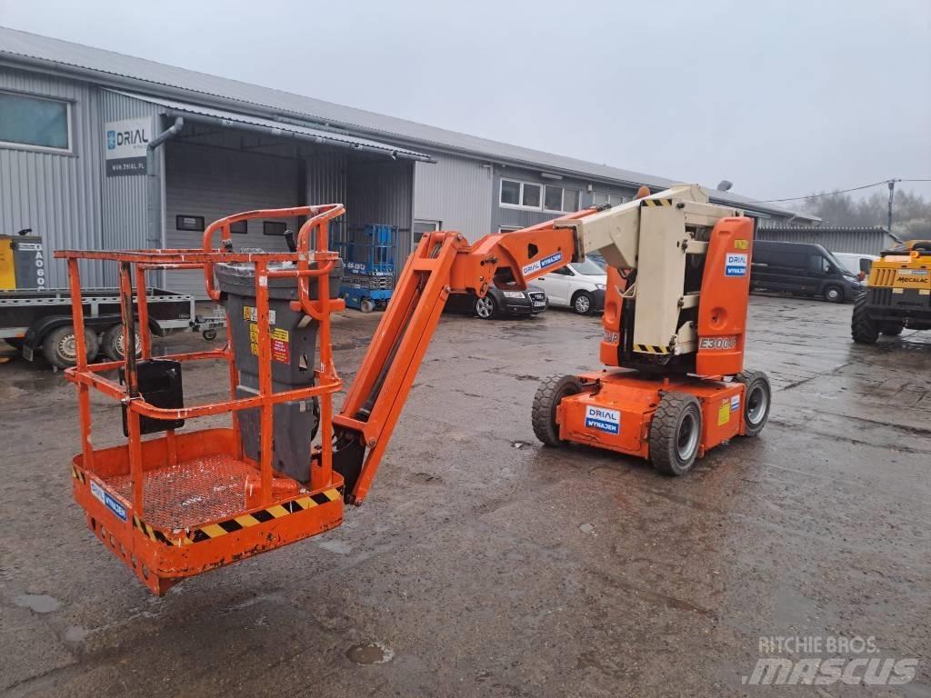 JLG E 300 AJP Elevadores braços articulados