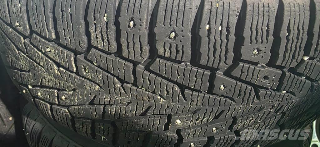 Toyota Hilux Pick up de caixa aberta