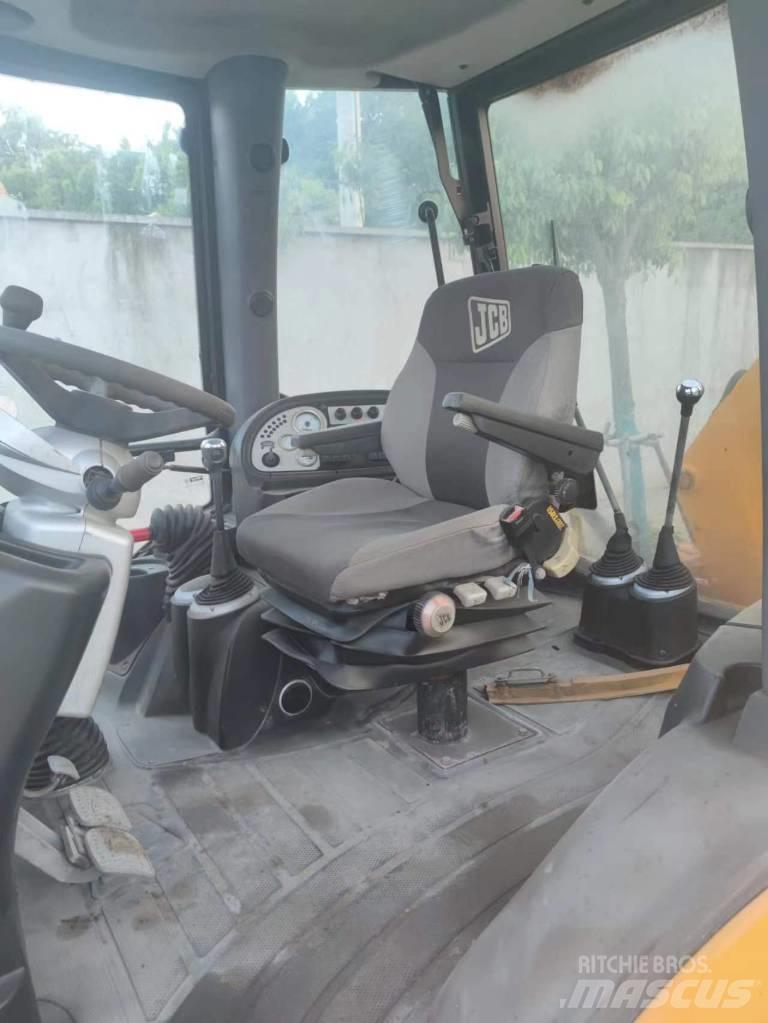 JCB 3 CX Retroescavadeiras