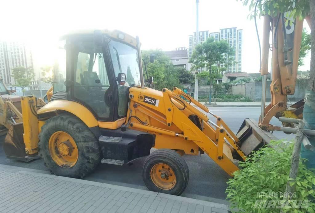 JCB 3 CX Retroescavadeiras