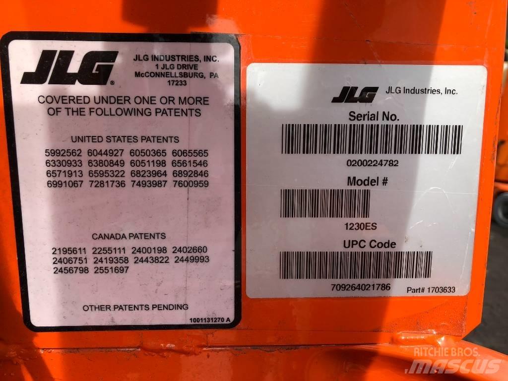 JLG 1230ES      V-3373 Plataformas de Mastro Vertical