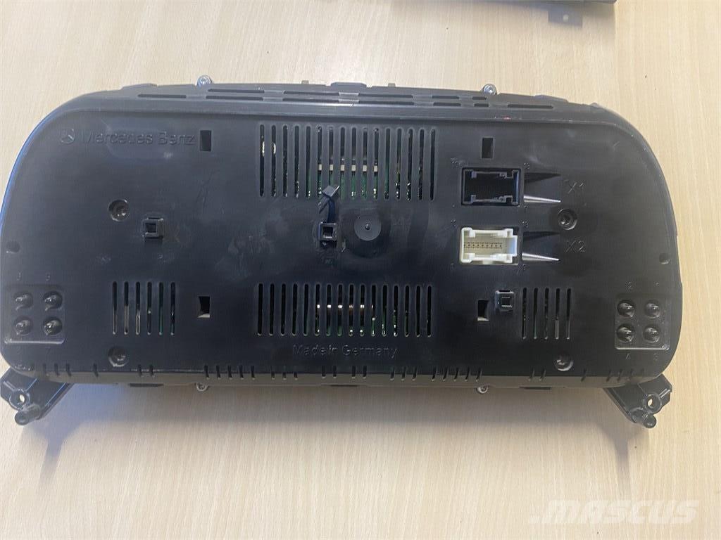 Mercedes-Benz Actros Electrónica