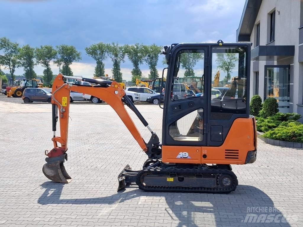 Hitachi ZX 19-6 Miniescavadeiras