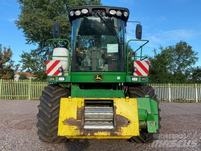 John Deere 7400 Forrageiras auto-propulsionadas