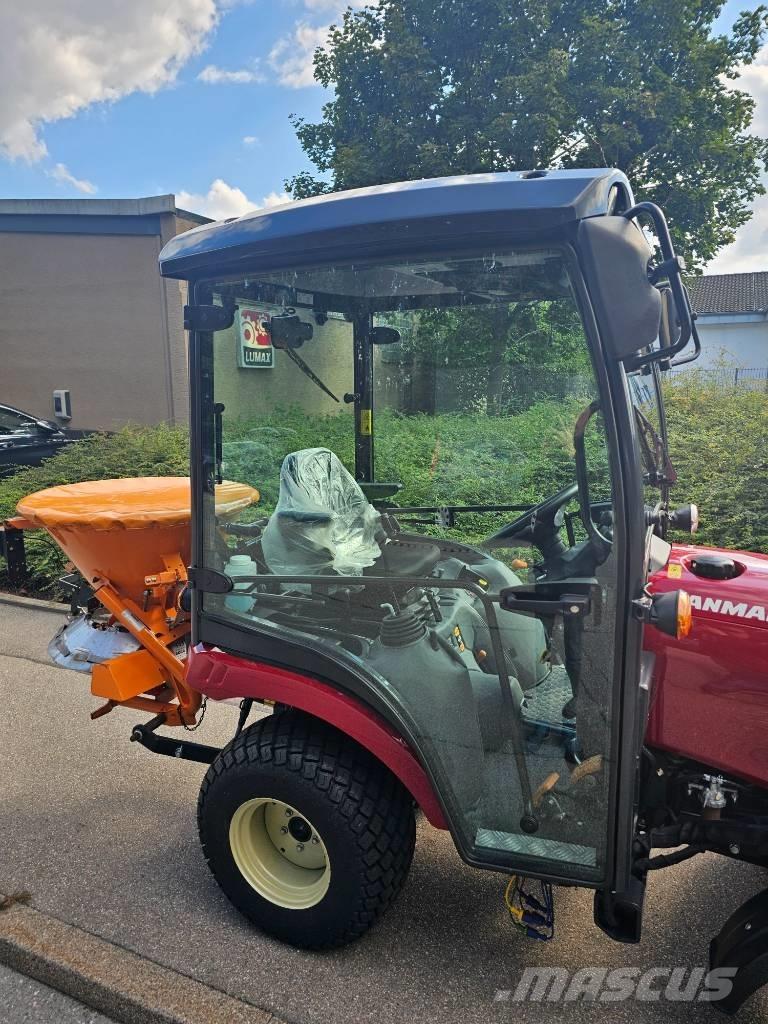 Yanmar SA 221 Tractores compactos