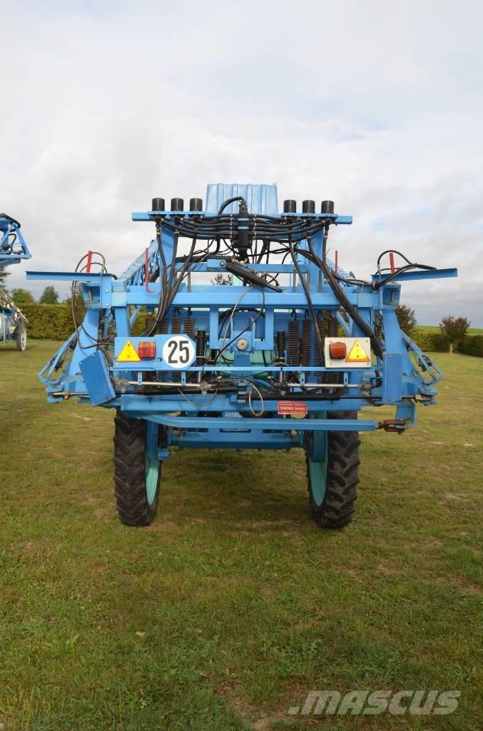 Berthoud Mack 32 Pulverizadores rebocados