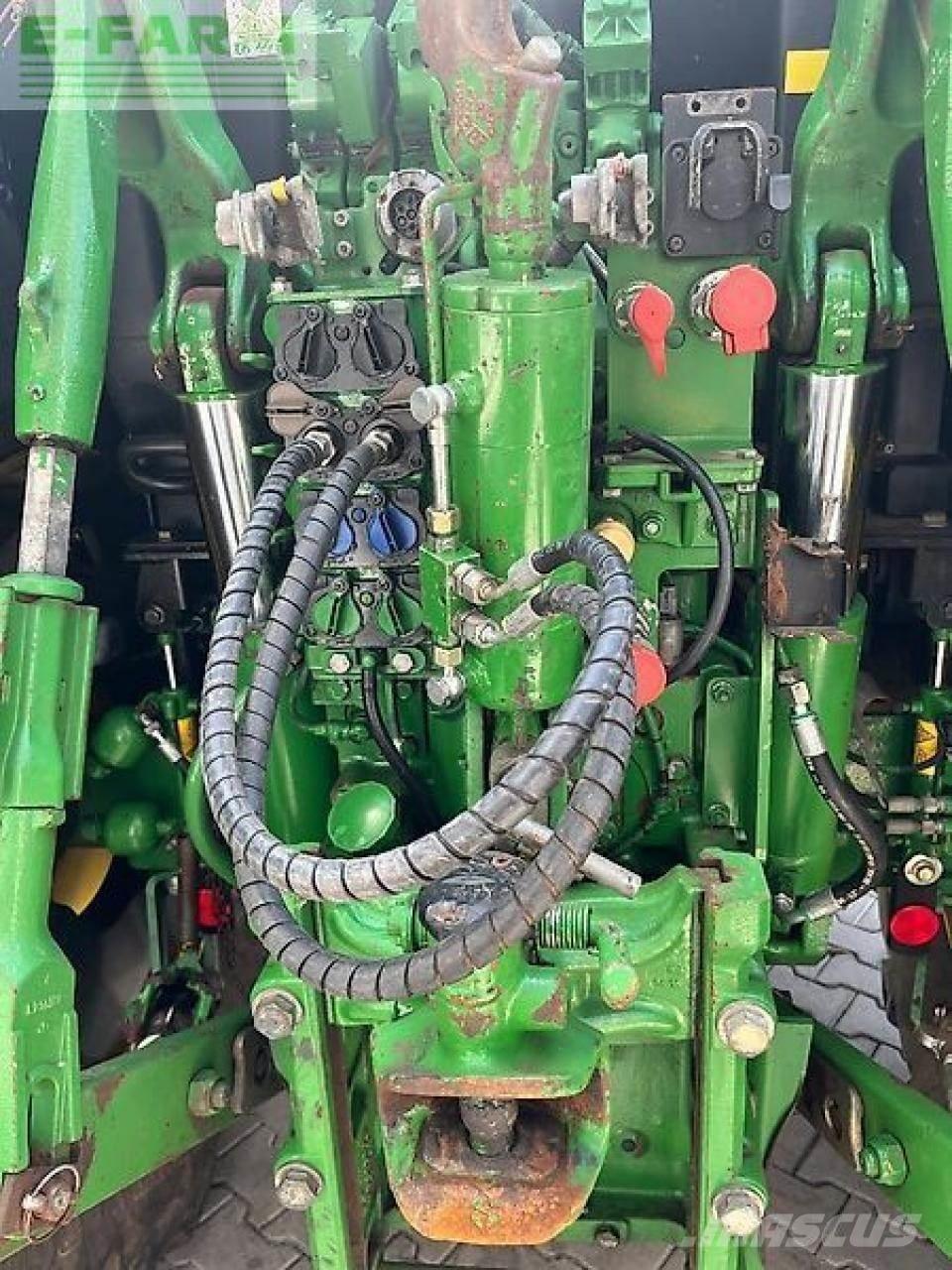 John Deere 6155 r Tratores Agrícolas usados