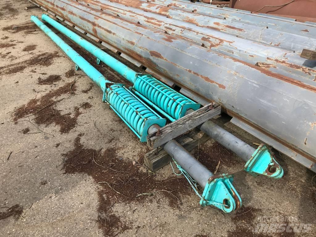 Kobelco CKE1350 Peças e equipamento de gruas