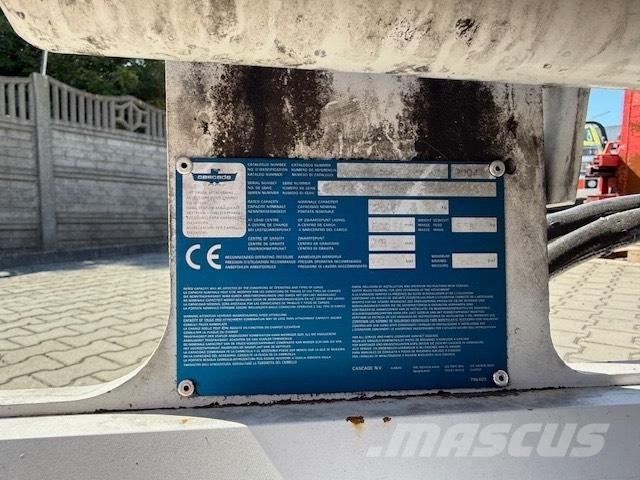 Linde USED FORKS 4 Forquilhas