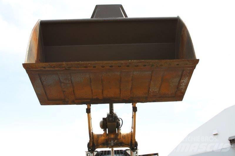 Liebherr L 576 Carregadeiras de rodas