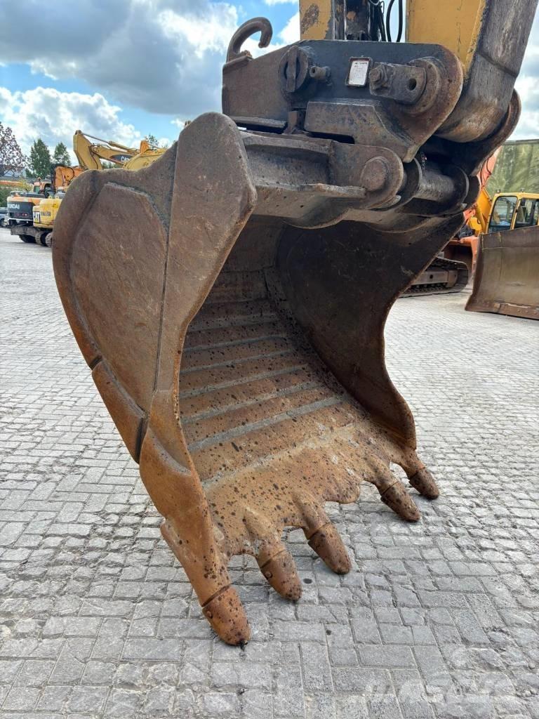 CAT 330 B L Escavadeiras de esteiras