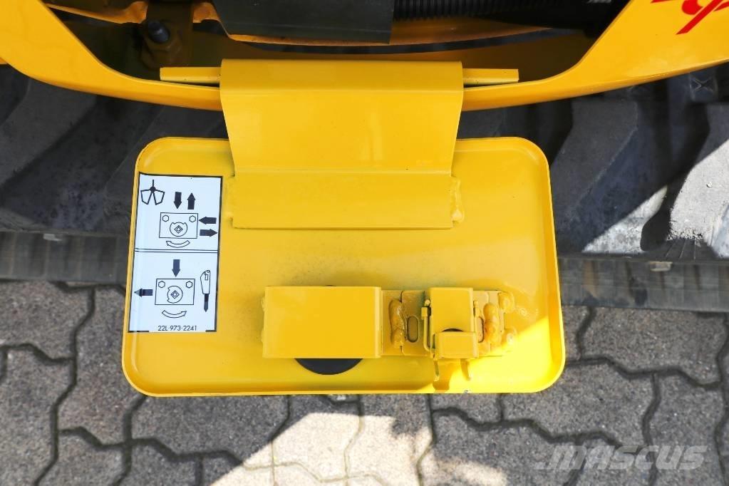 Komatsu PC 25 MR5 Miniescavadeiras