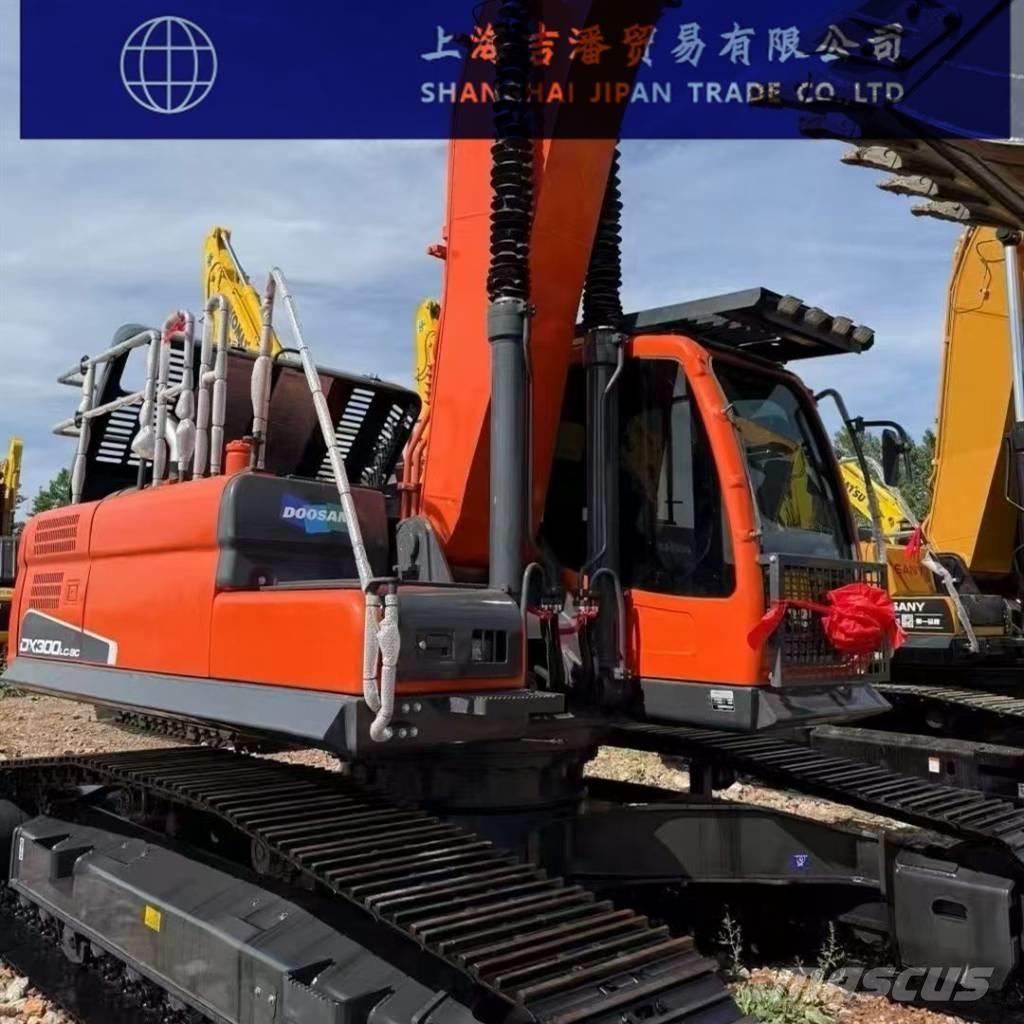 Doosan DX 300 Escavadeiras de esteiras