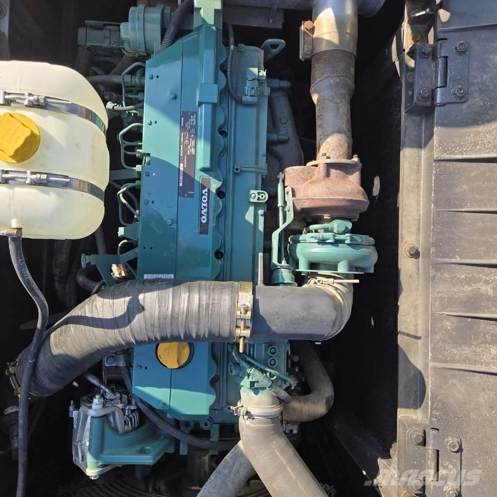 Volvo EC 240 Escavadeiras de esteiras