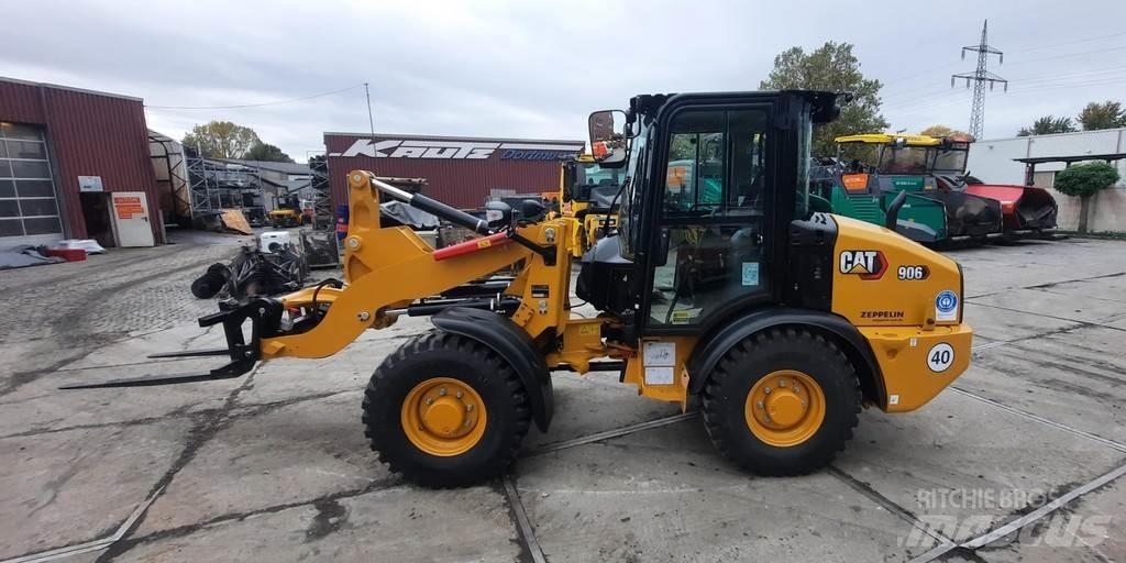 CAT 906 Carregadeiras de rodas