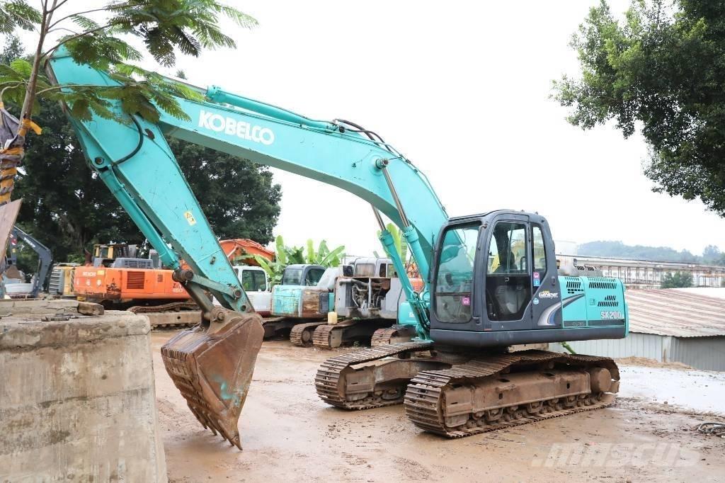 Kobelco SK 200-8 Escavadeiras de esteiras
