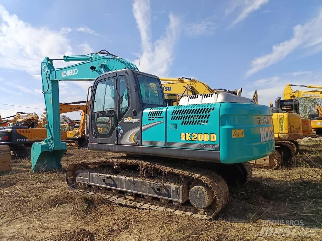 Kobelco SK200D Escavadeiras de esteiras