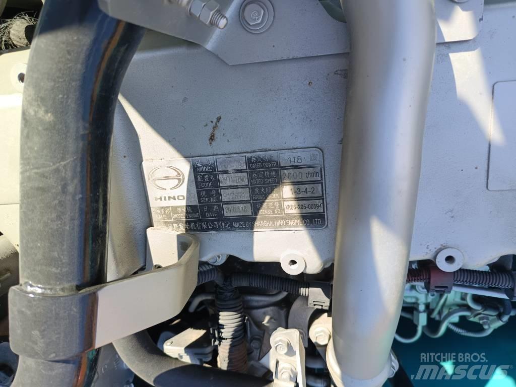 Kobelco SK200D Escavadeiras de esteiras