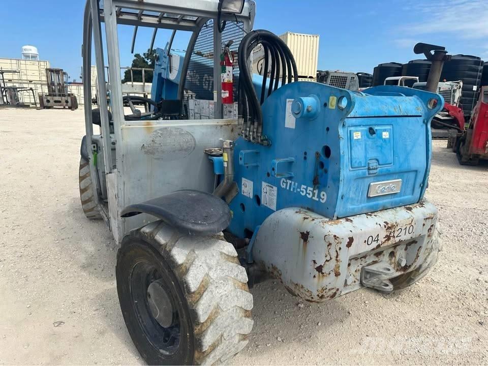 Genie GTH 5519 Manipulador telescópico