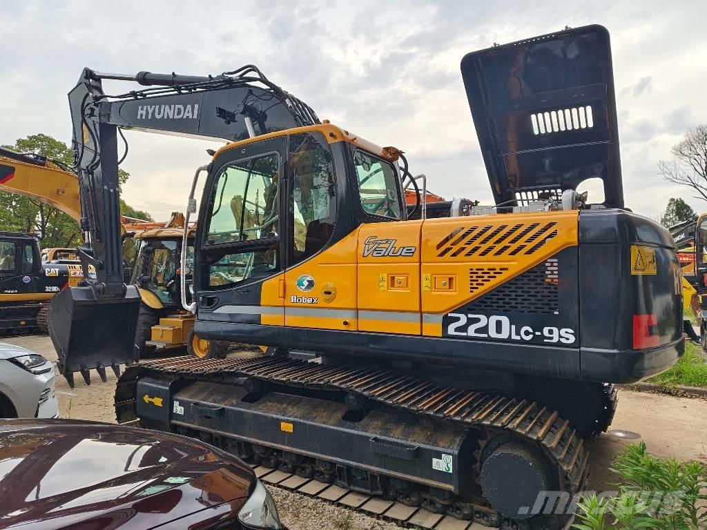 Hyundai R220LC-9S Escavadeiras de esteiras