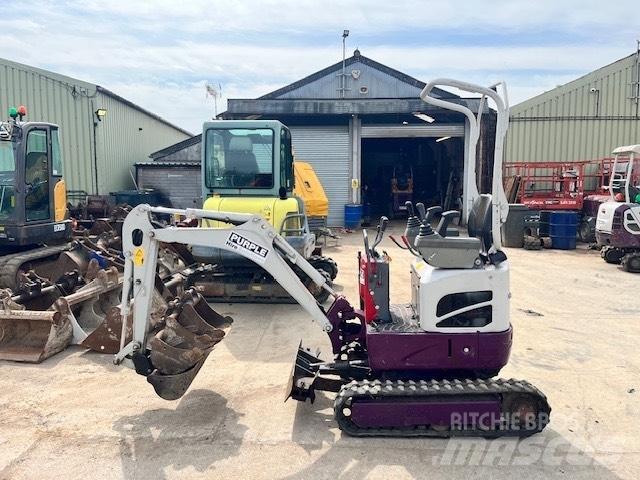 Takeuchi TB 210 Miniescavadeiras