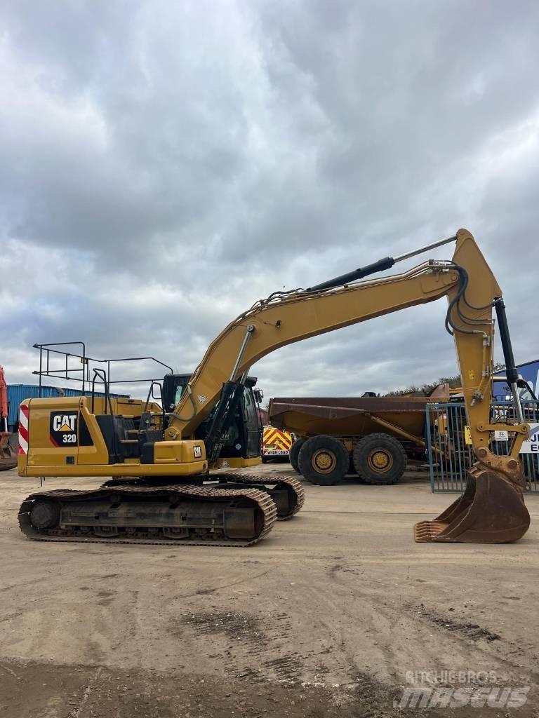 CAT 320 Escavadeiras de esteiras