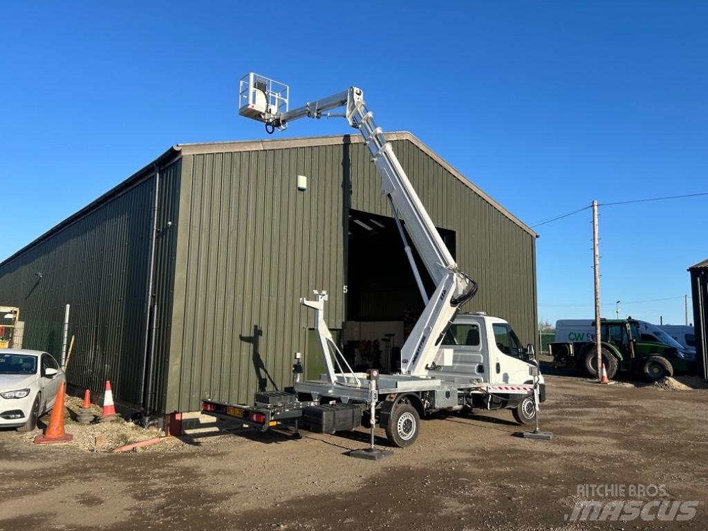 Multitel MJ 226 Elevadores braços articulados