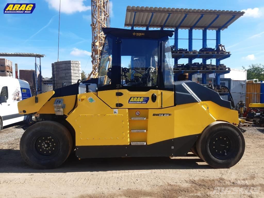 Bomag BW 28 RH Cilindros Compactadores de pneus