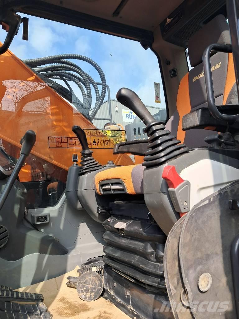 Doosan DX 235 LCR-5 Escavadeiras de esteiras