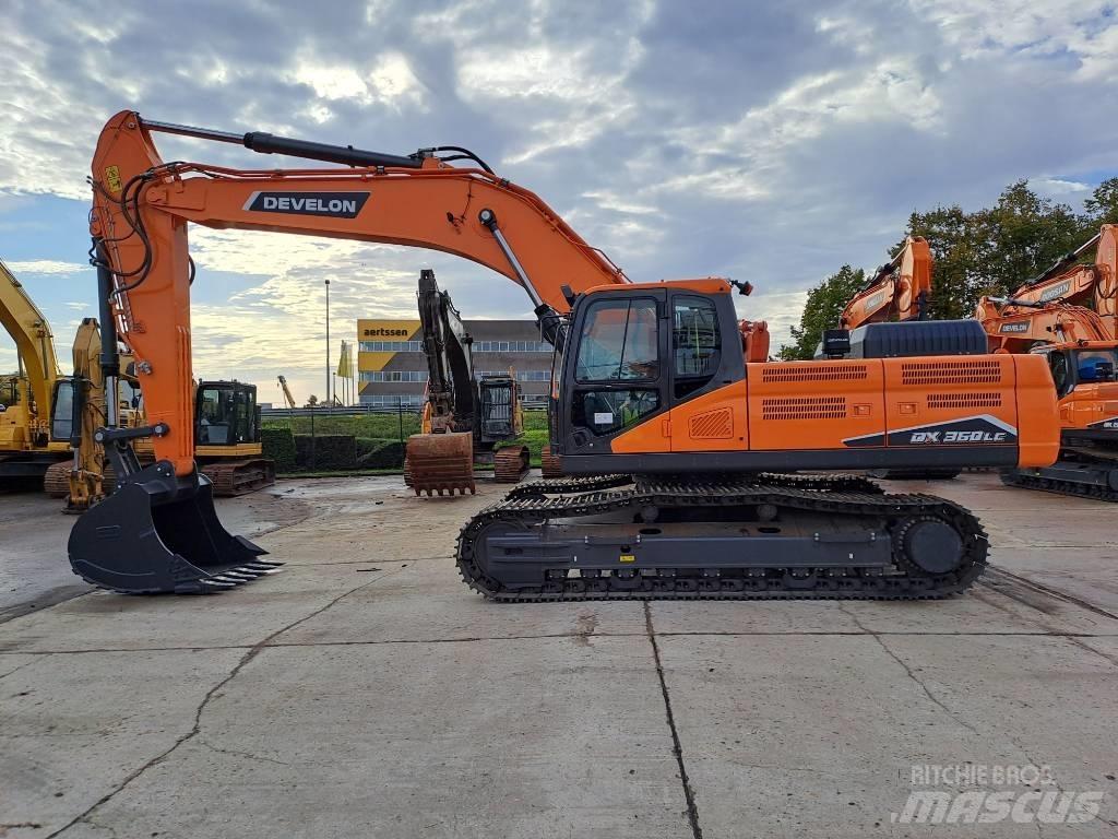 Develon DX360LC-7M Escavadeiras de esteiras