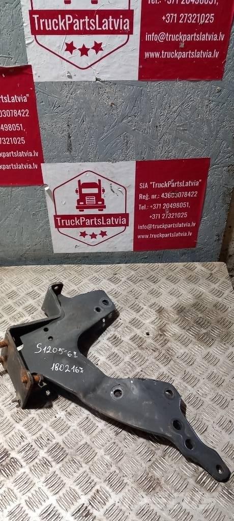 Scania R 440.   1802167 Chassis e suspensões