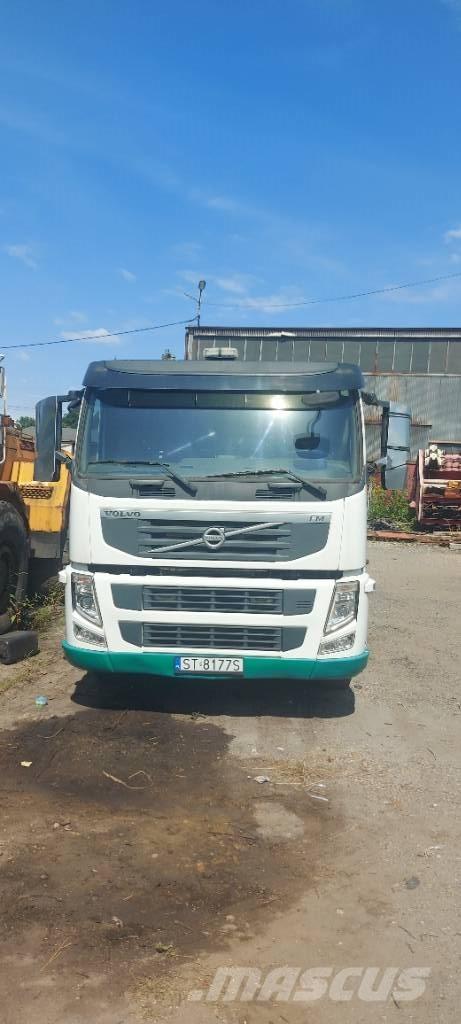 Volvo FM 330 Camiões de chassis e cabine