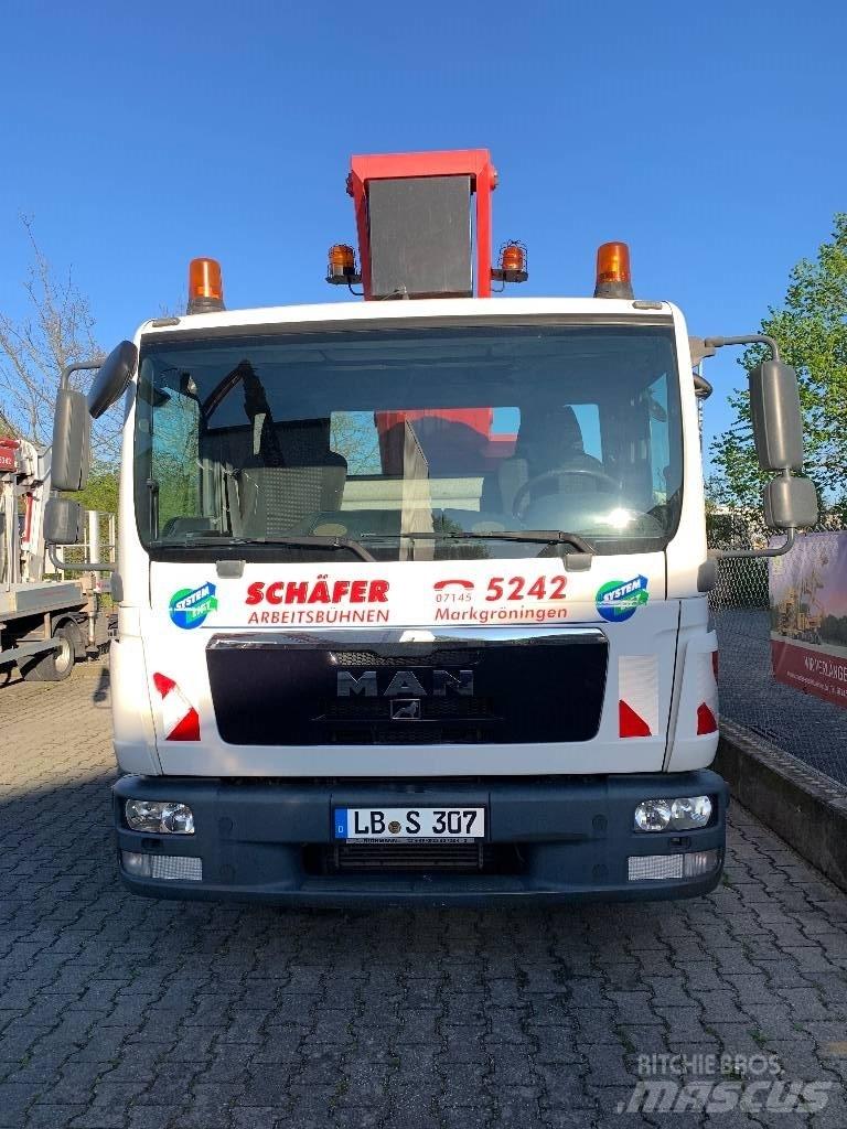 Ruthmann T 330 Plataformas aéreas montadas em camião