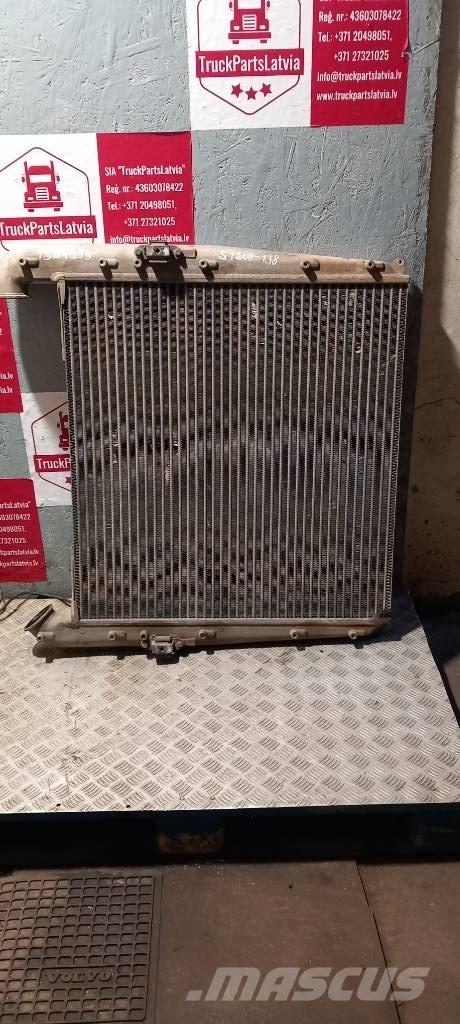 Scania 94 D.     1384059 Radiadores camiões e carrinhas